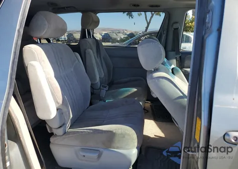 2000 Toyota Sienna Le z USA, uszkodzony, nr VIN 4T3ZF13C7YU316228